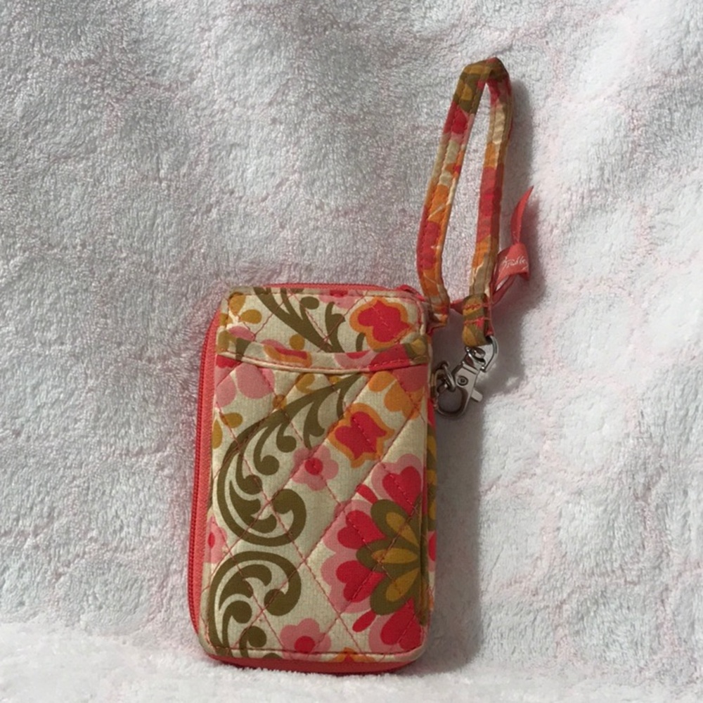 Quilted floral Vera Bradley wristlet